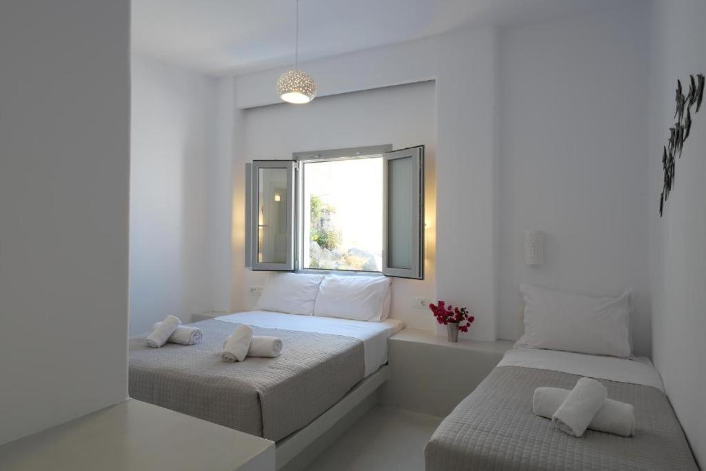Fira Unique Rooms- Fira Center エクステリア 写真